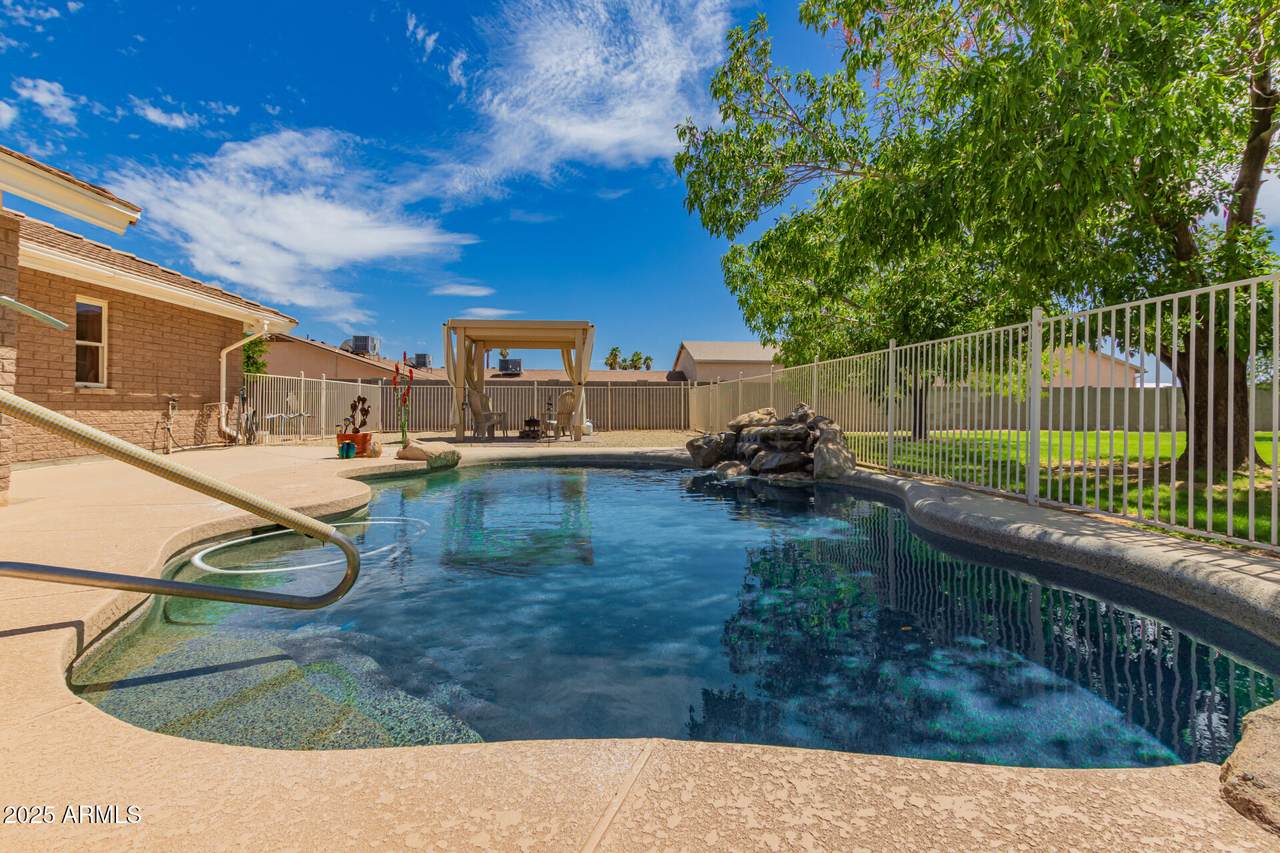 6402 Citrus Road - Photo 1