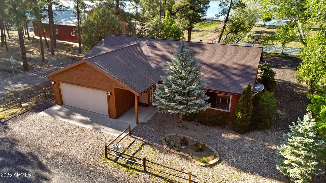 677 Fox Lane - Photo 1