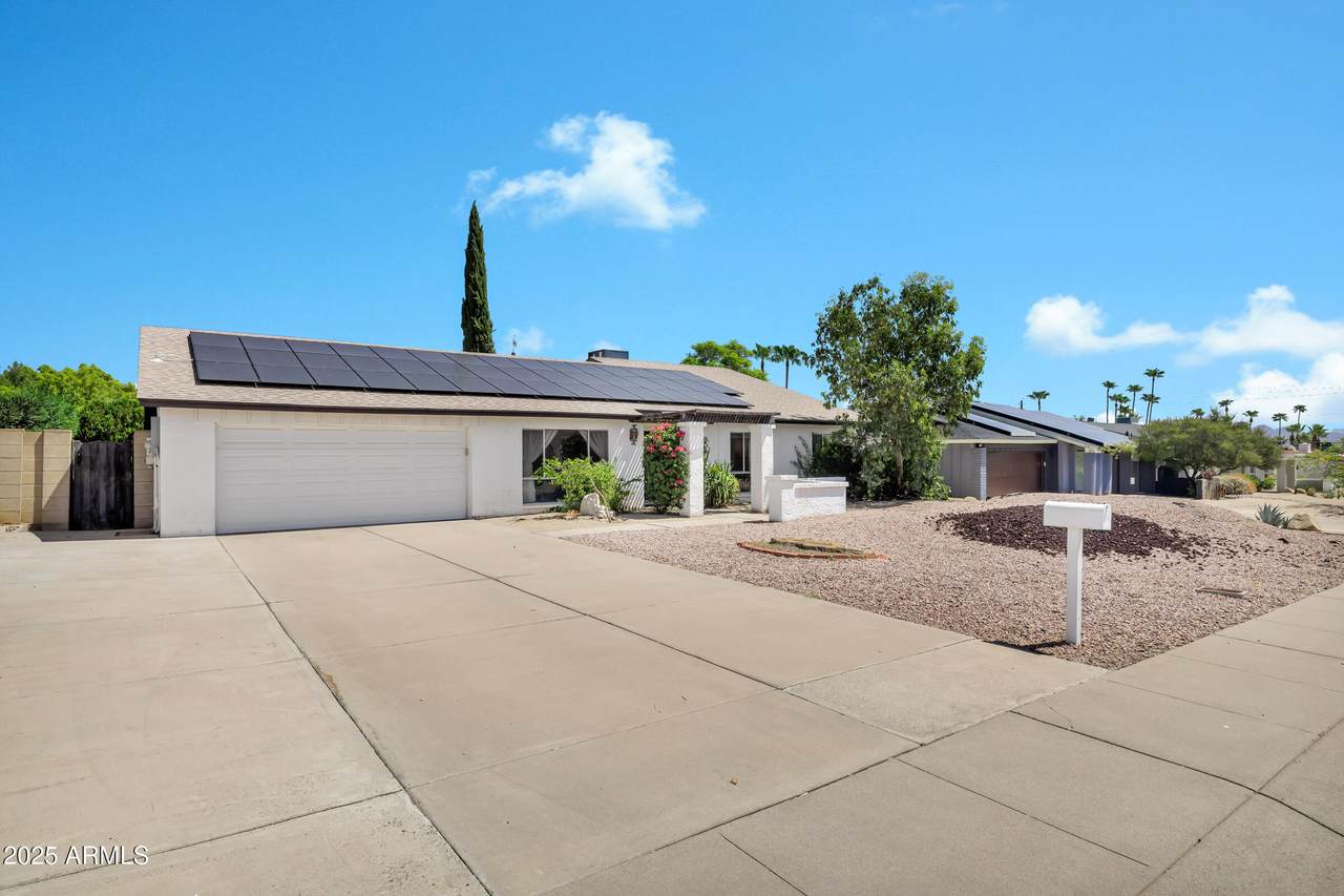 2354 Sahuaro Drive - Photo 1