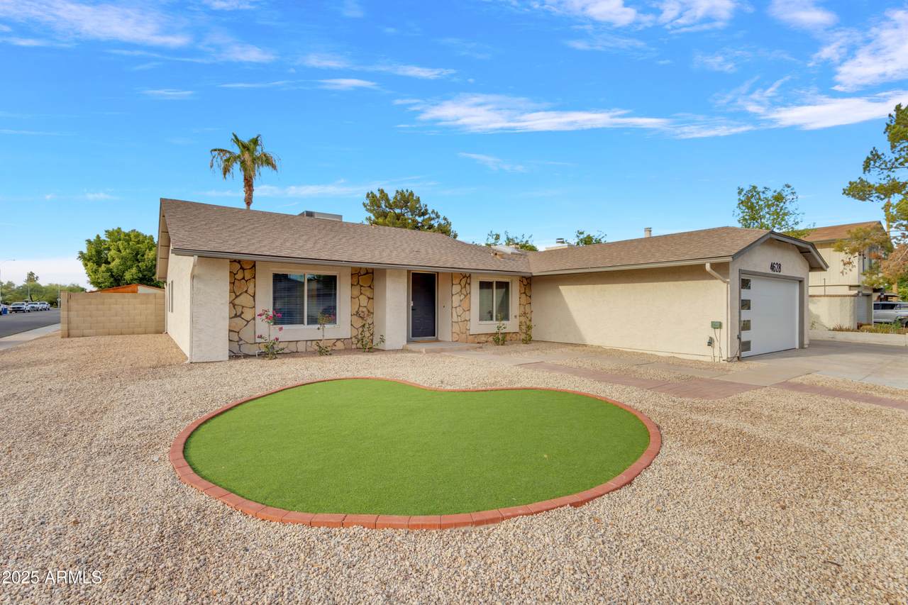 4628 Buffalo Street - Photo 1