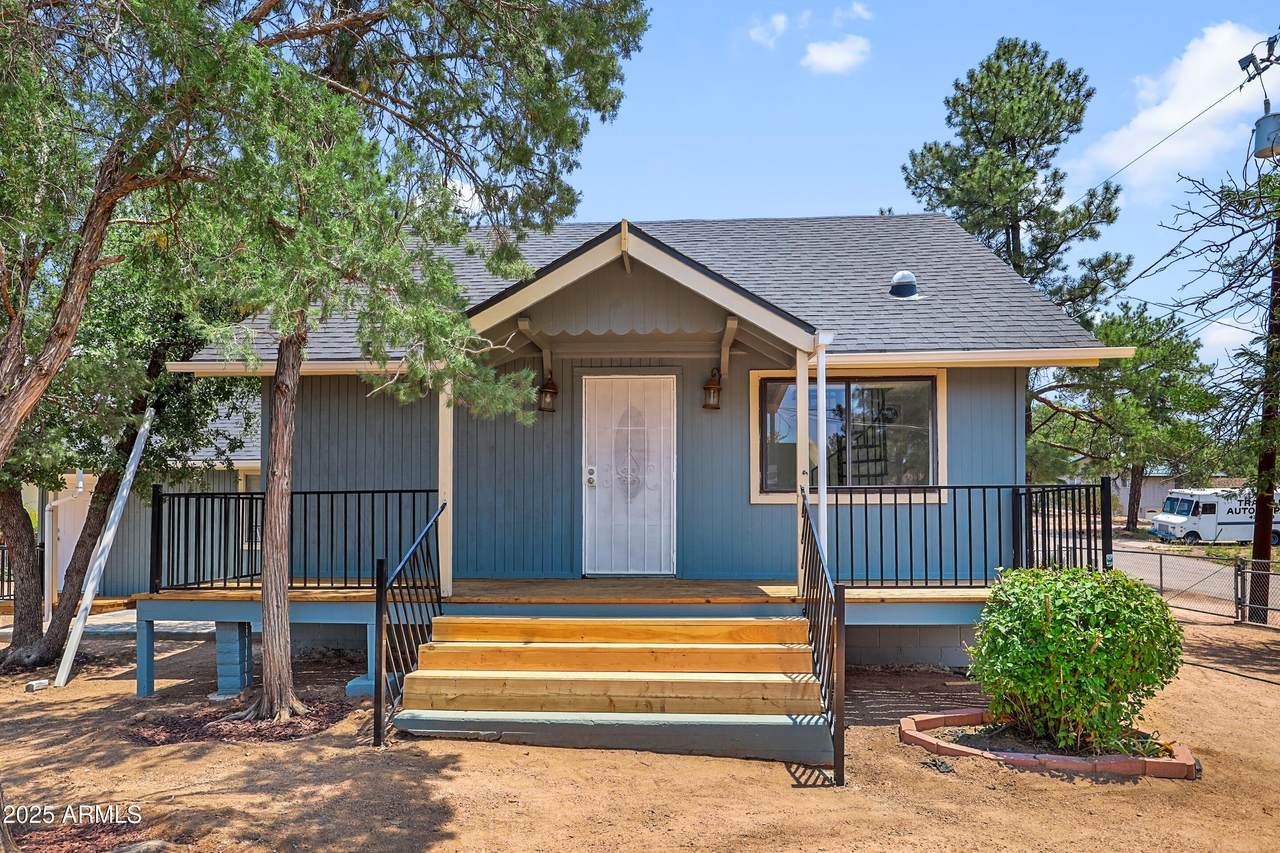 809 Colcord Road - Photo 1