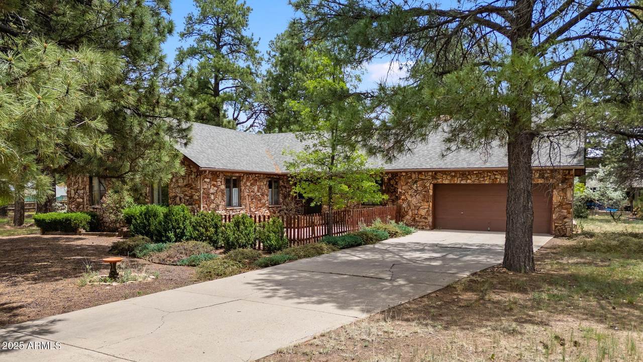 2468 Strawberry Way - Photo 1
