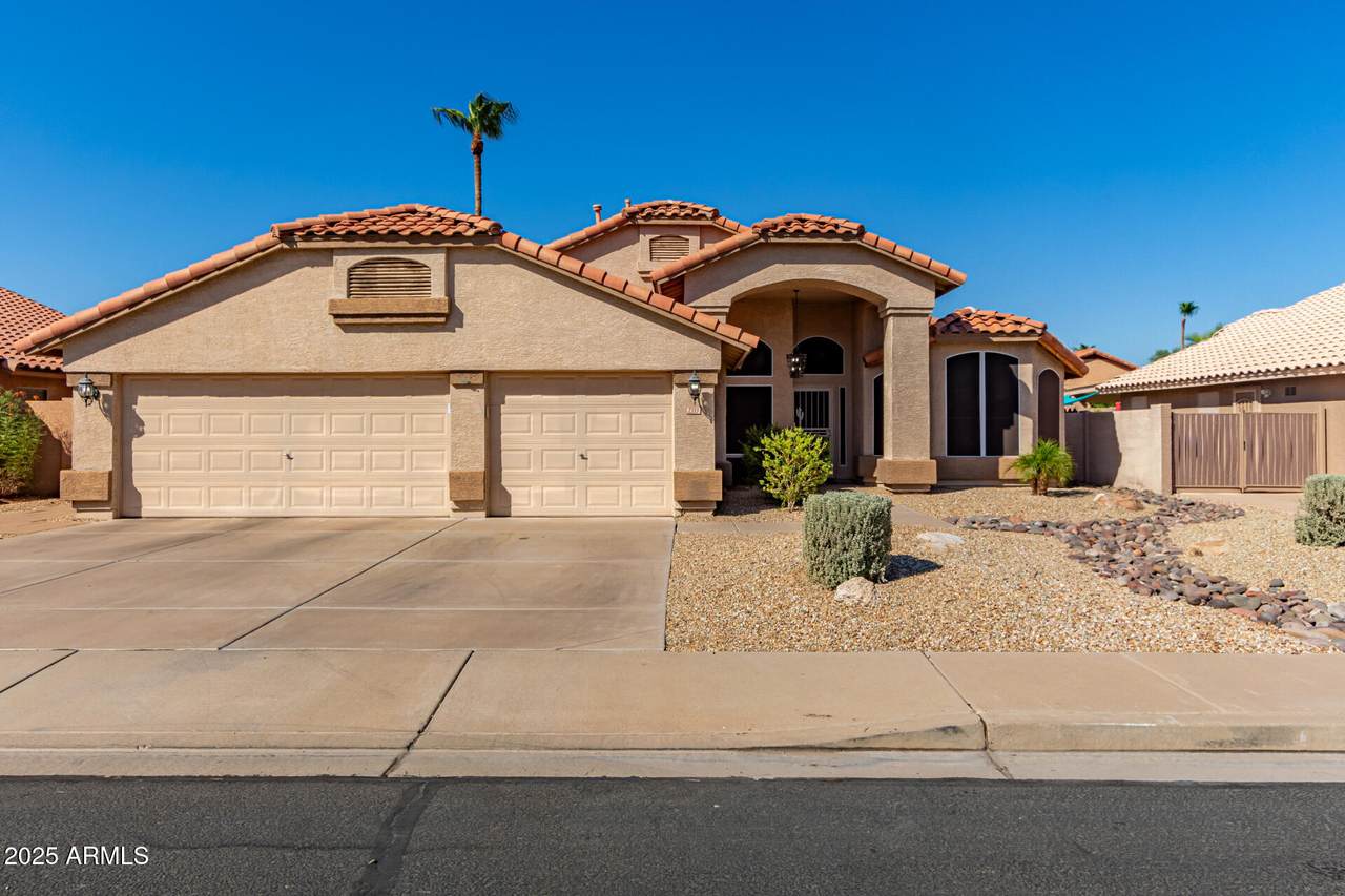 2333 123RD Lane - Photo 1