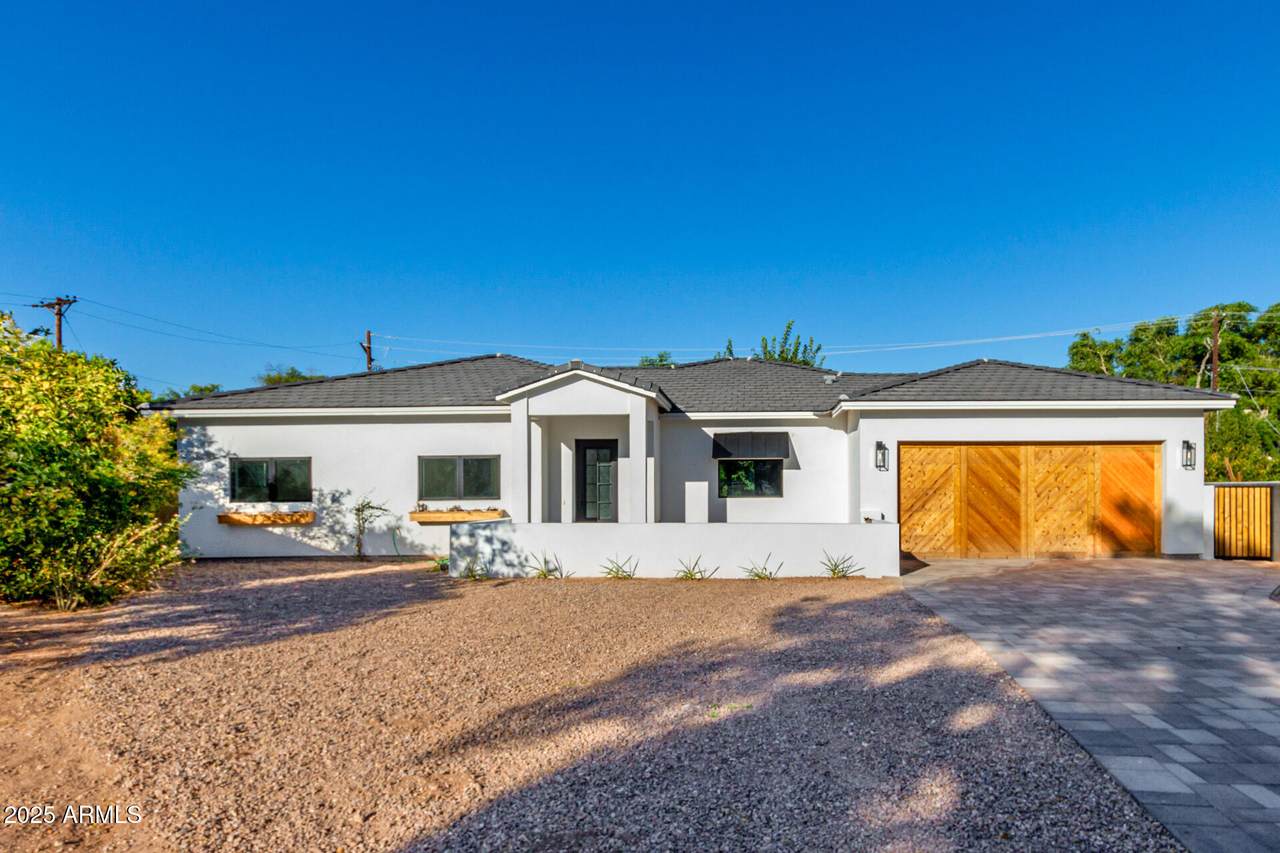 4825 70TH Street - Photo 1