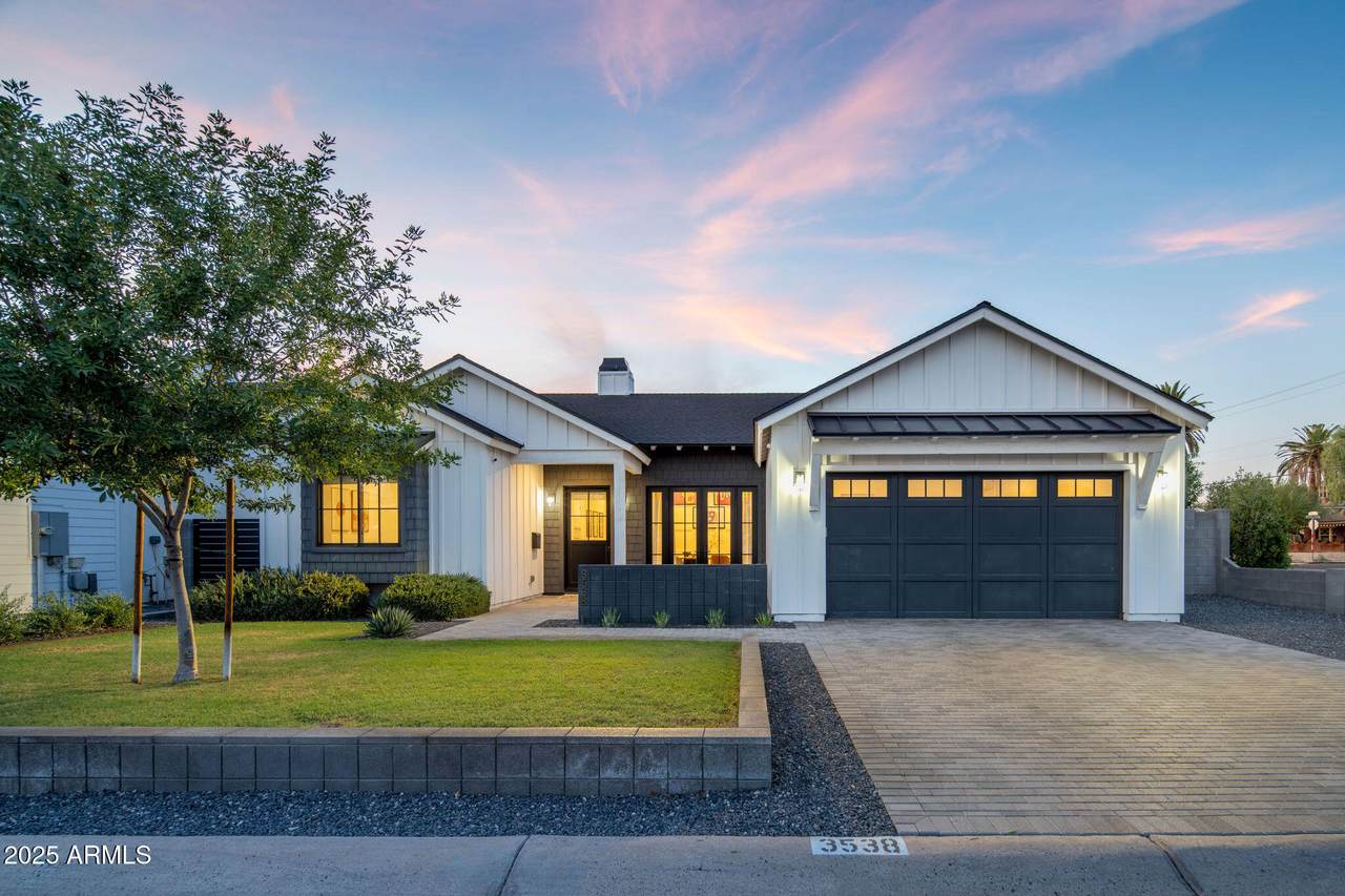 3538 Glenrosa Avenue - Photo 1