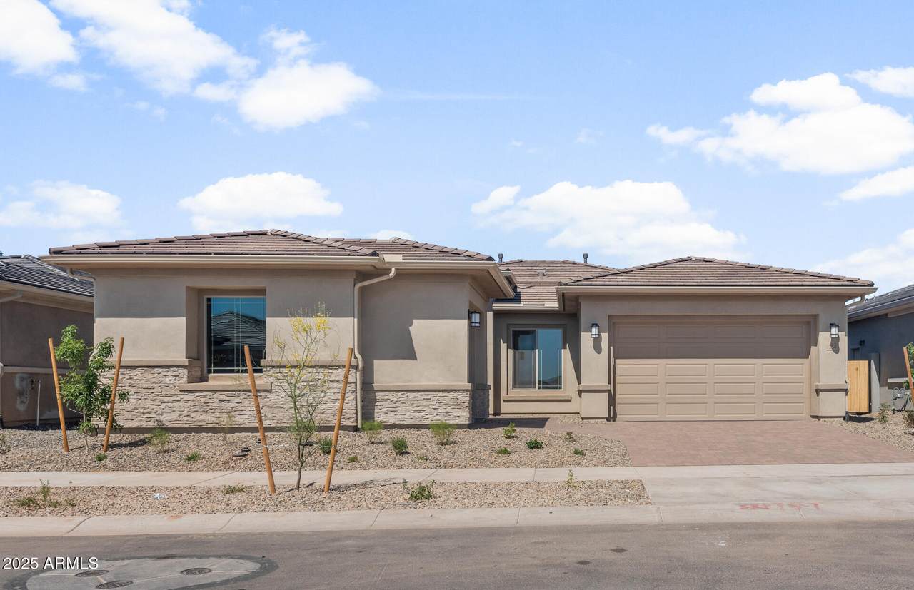 754 Flatiron Trail - Photo 1