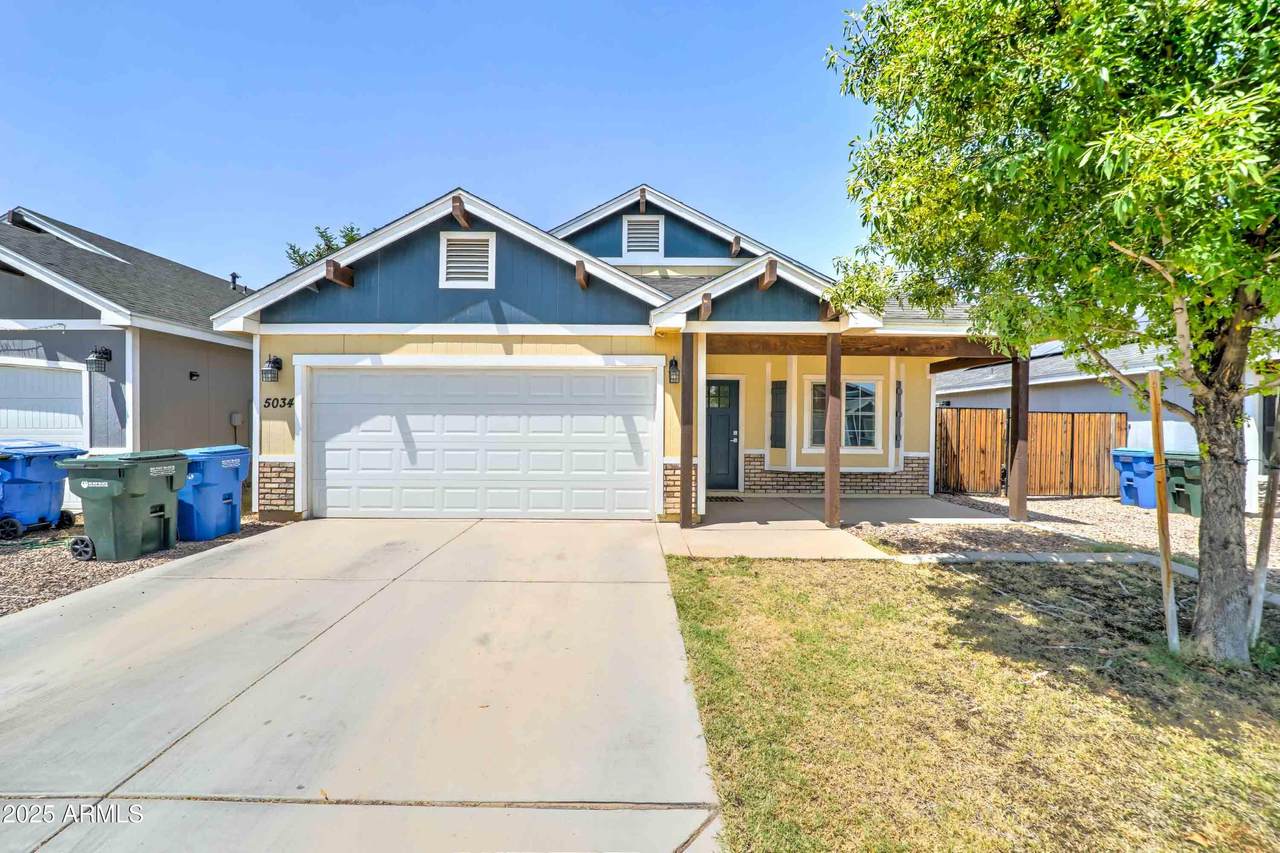 5034 11TH Place - Photo 1