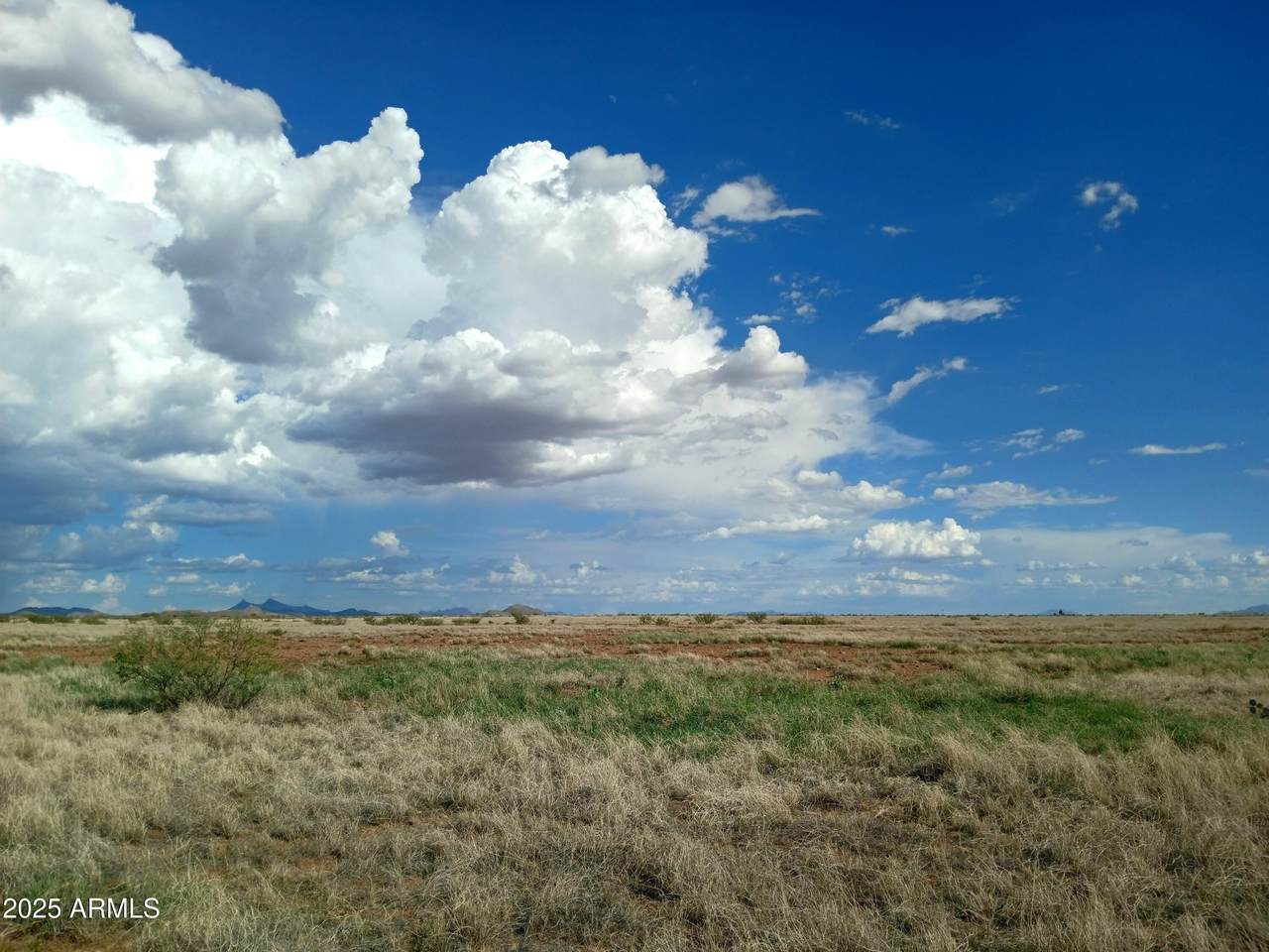 https://bt-photos.global.ssl.fastly.net/armls/1280_boomver_1_6902654-2.jpg