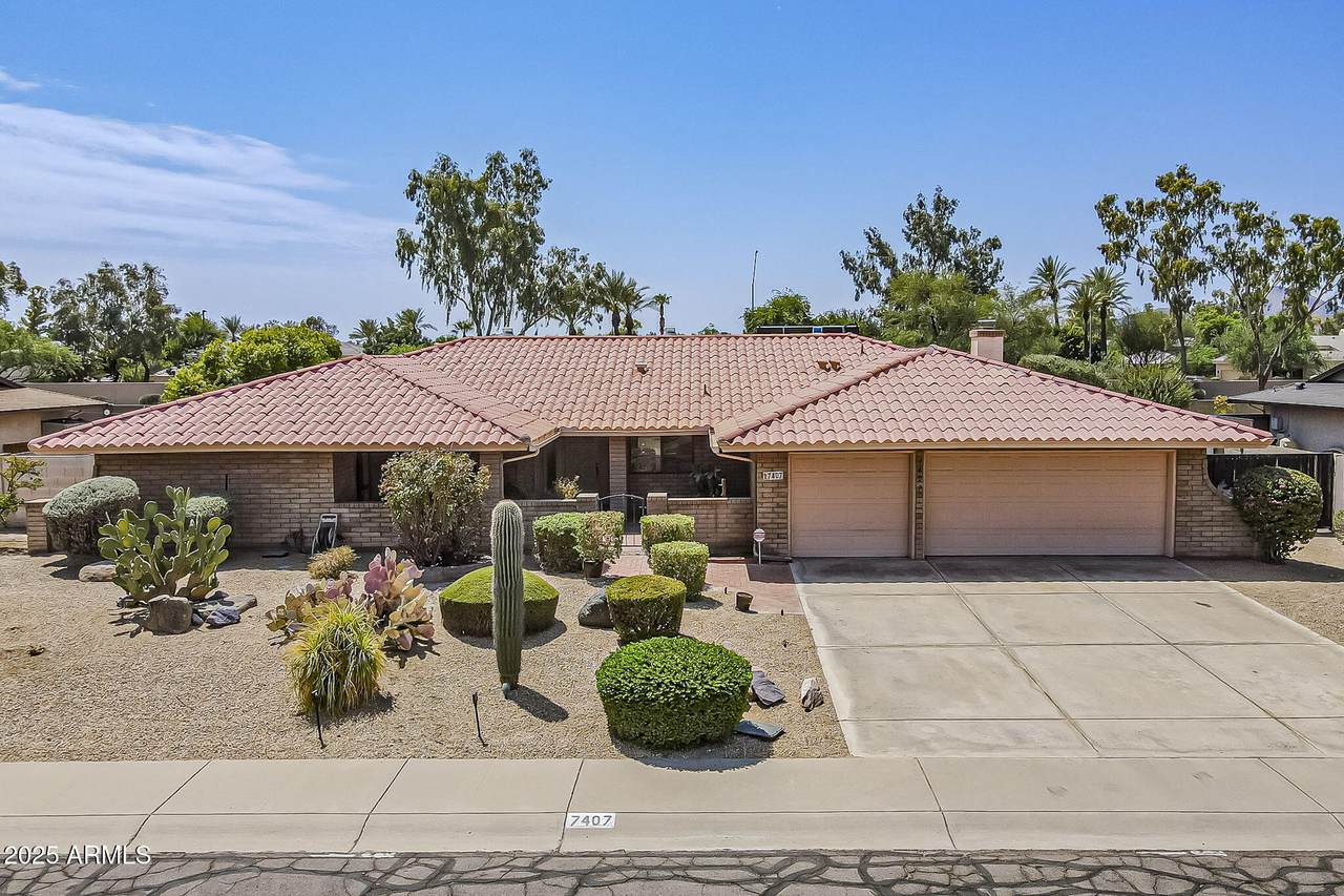 7407 Turquoise Avenue - Photo 1