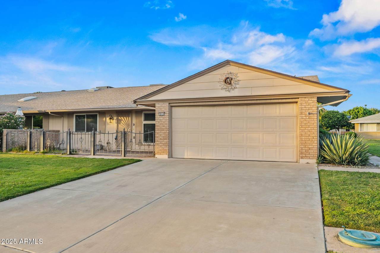 10114 Royal Oak Road - Photo 1