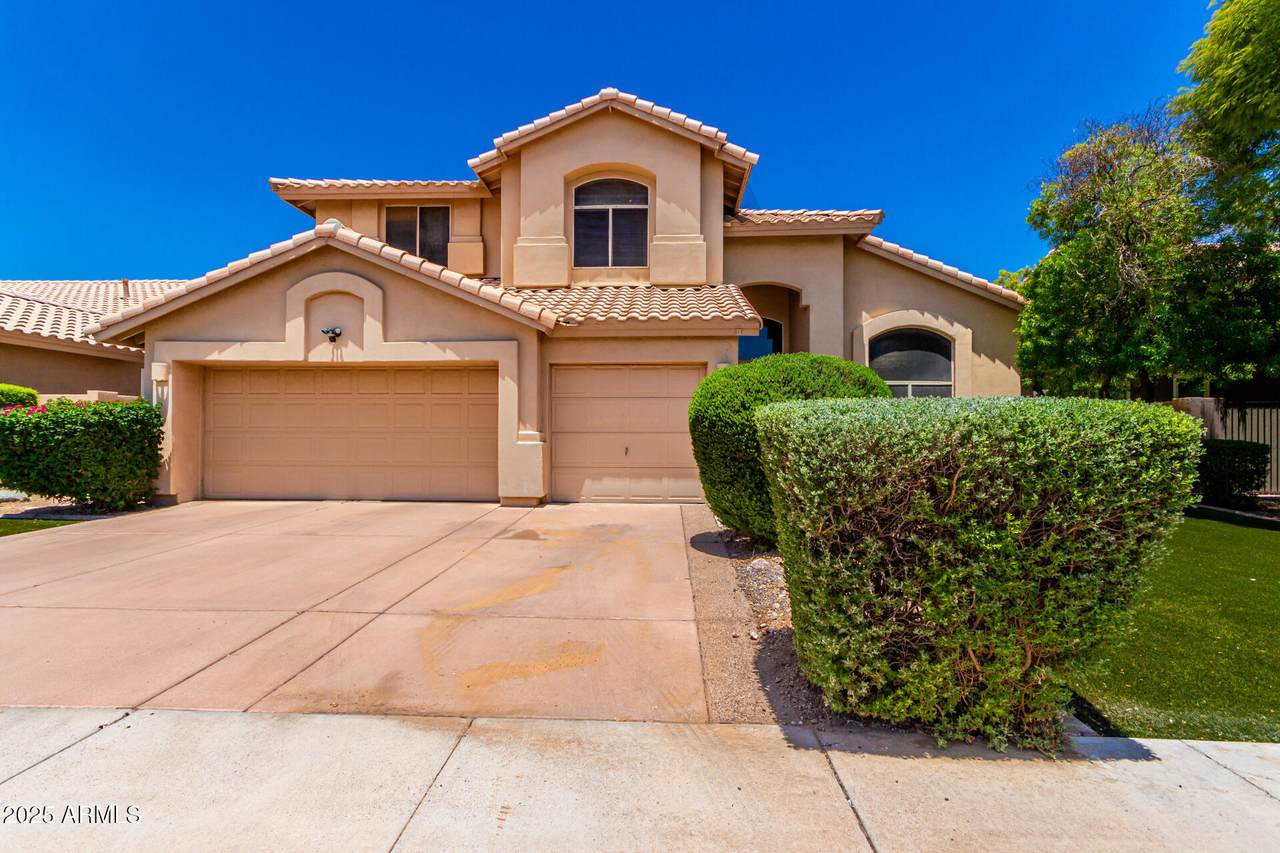 4554 Detroit Street - Photo 1