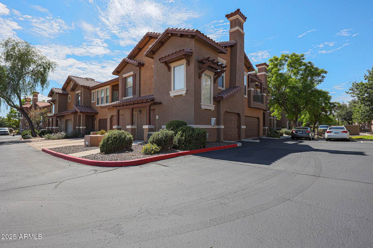 14250 Wigwam Boulevard - Photo 1