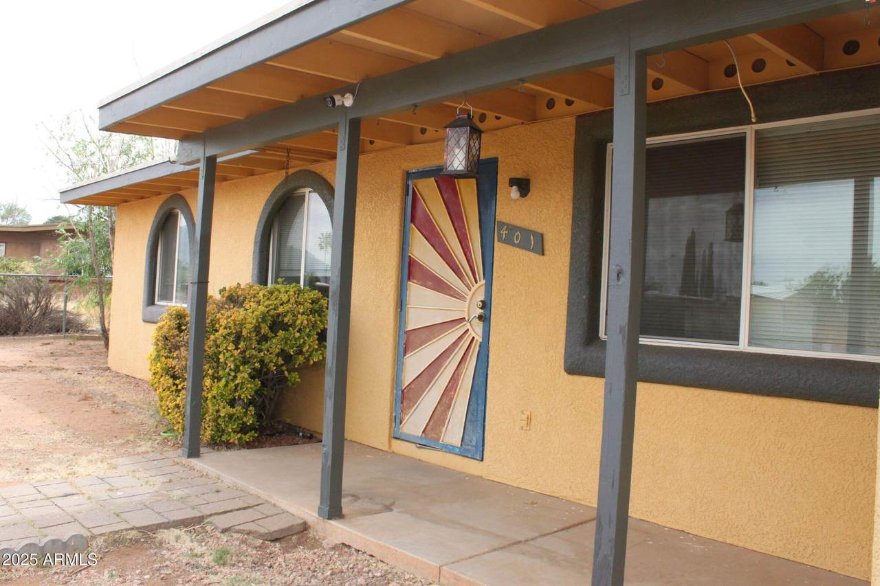 401 Coronado Drive - Photo 1