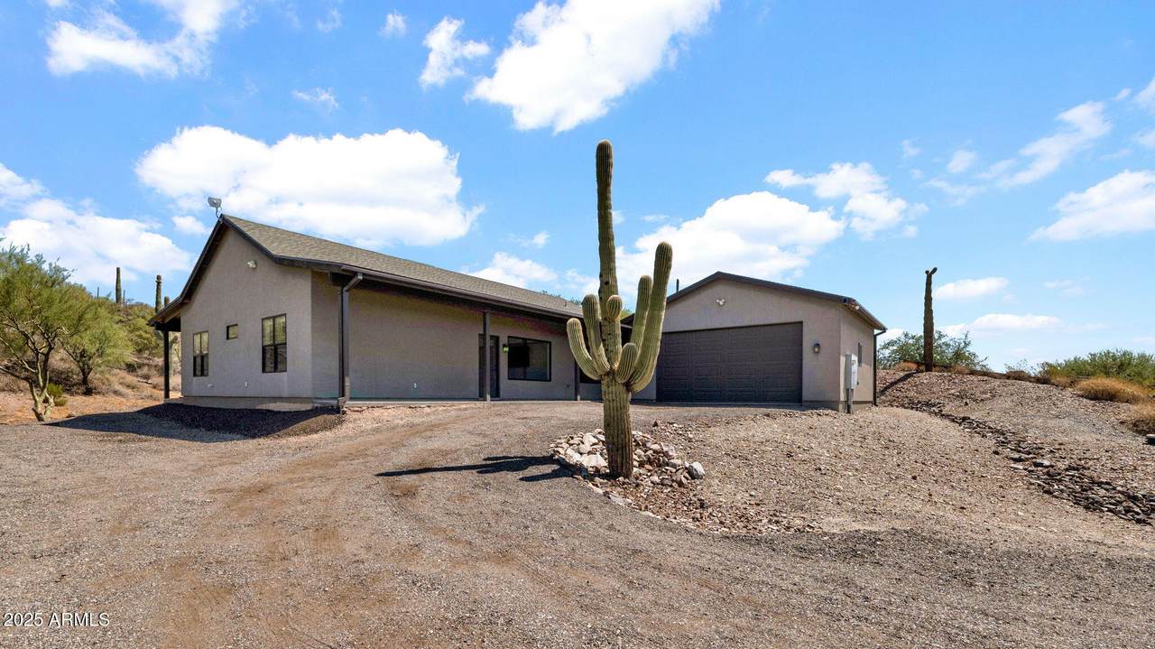 3542 New River Road - Photo 1