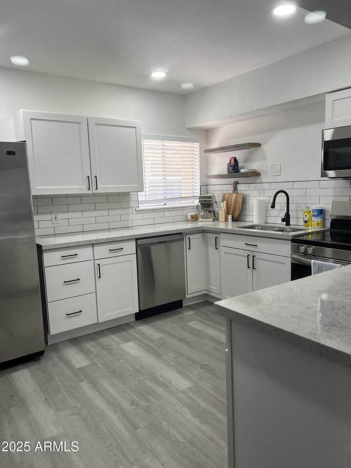 353 Thomas Road - Photo 1