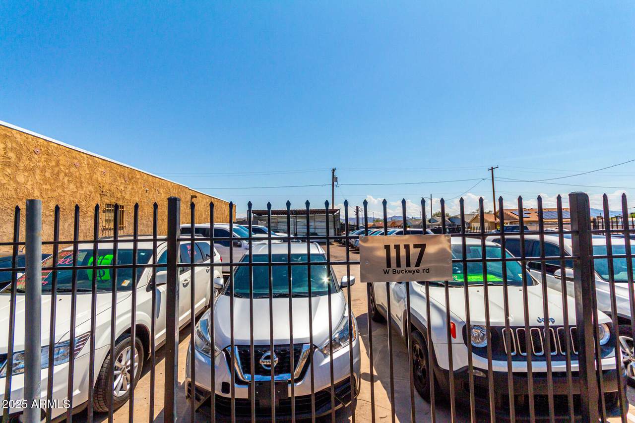 1117 Buckeye Road - Photo 1