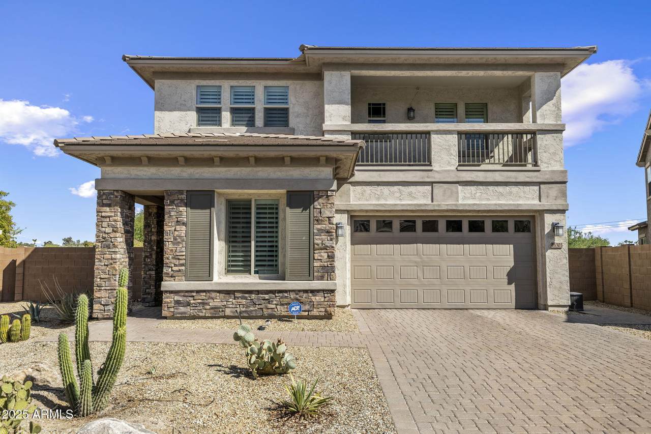 16303 2ND Avenue - Photo 1