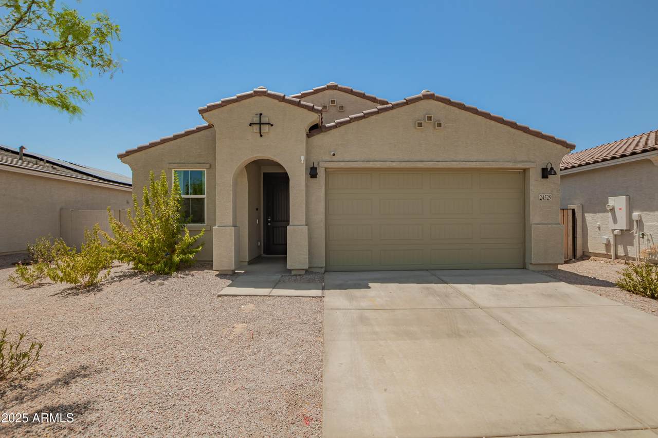 24529 Mohave Street - Photo 1