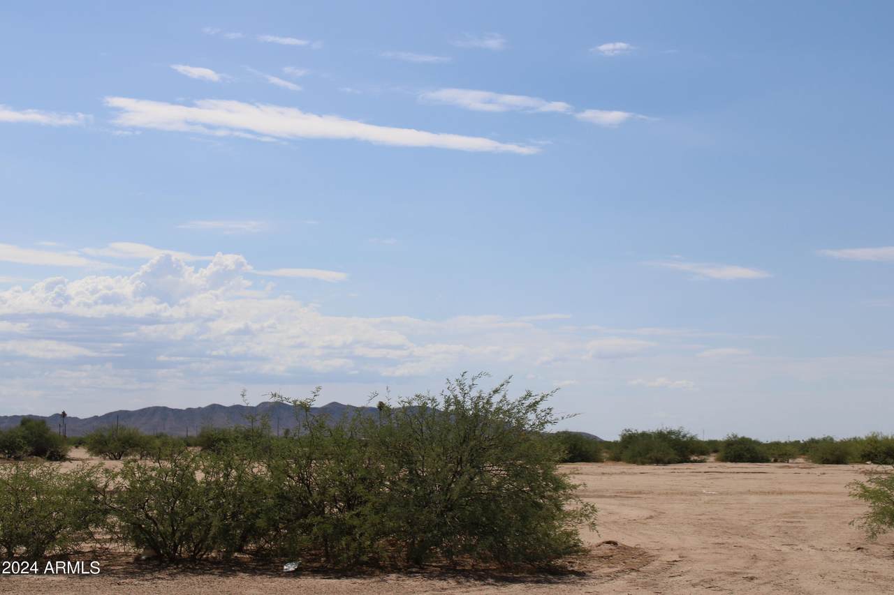 4245 Roble Circle - Photo 1