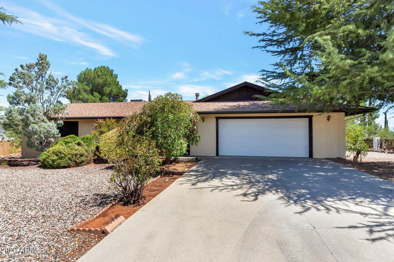 2101 Canyon Drive - Photo 1