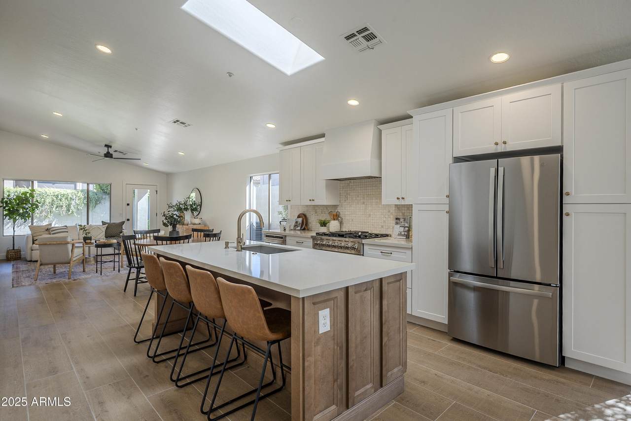 10226 Pine Valley Road - Photo 1