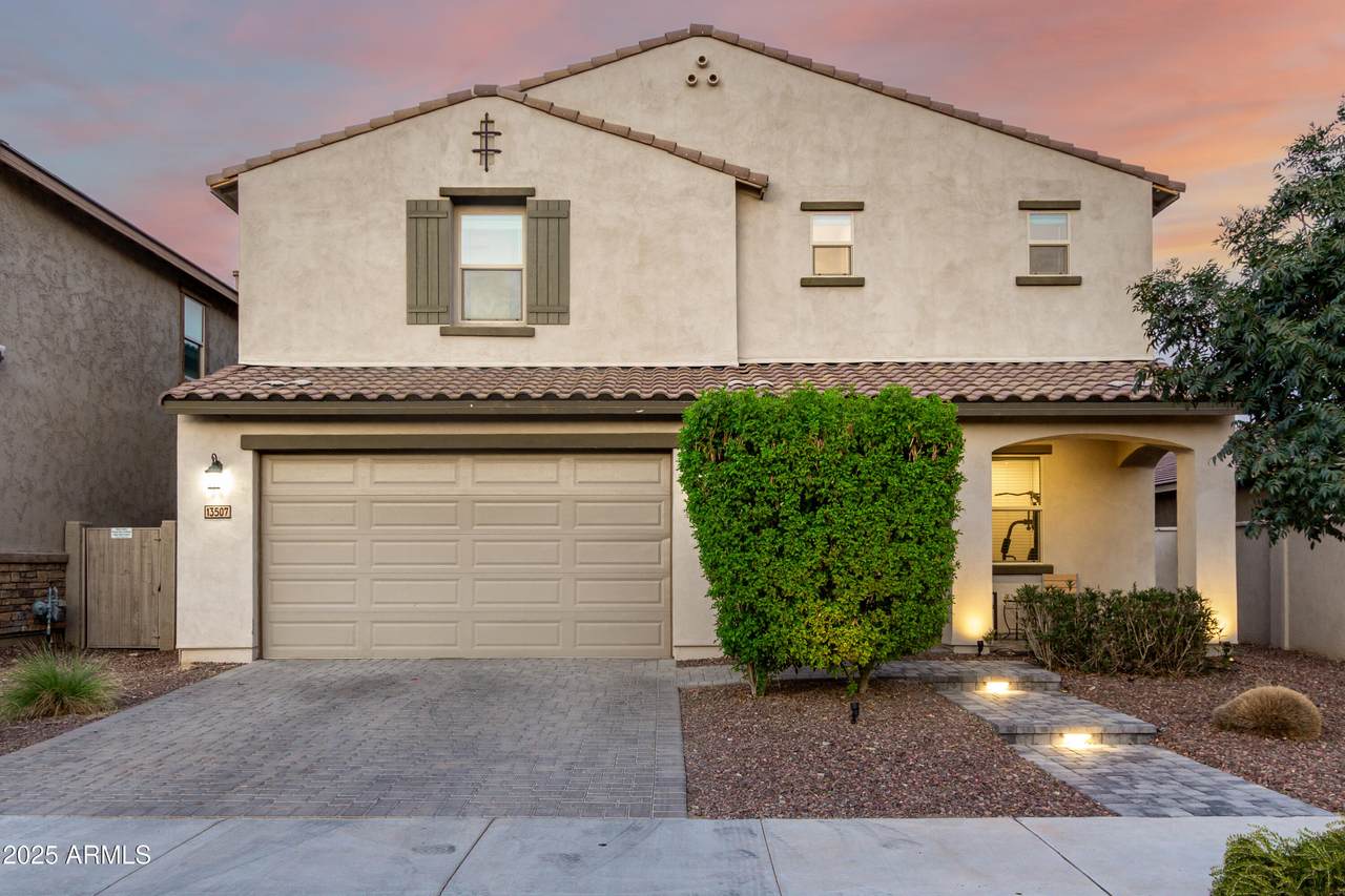 13507 143RD Avenue - Photo 1