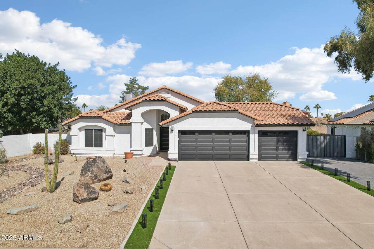 5704 Estrid Avenue - Photo 1