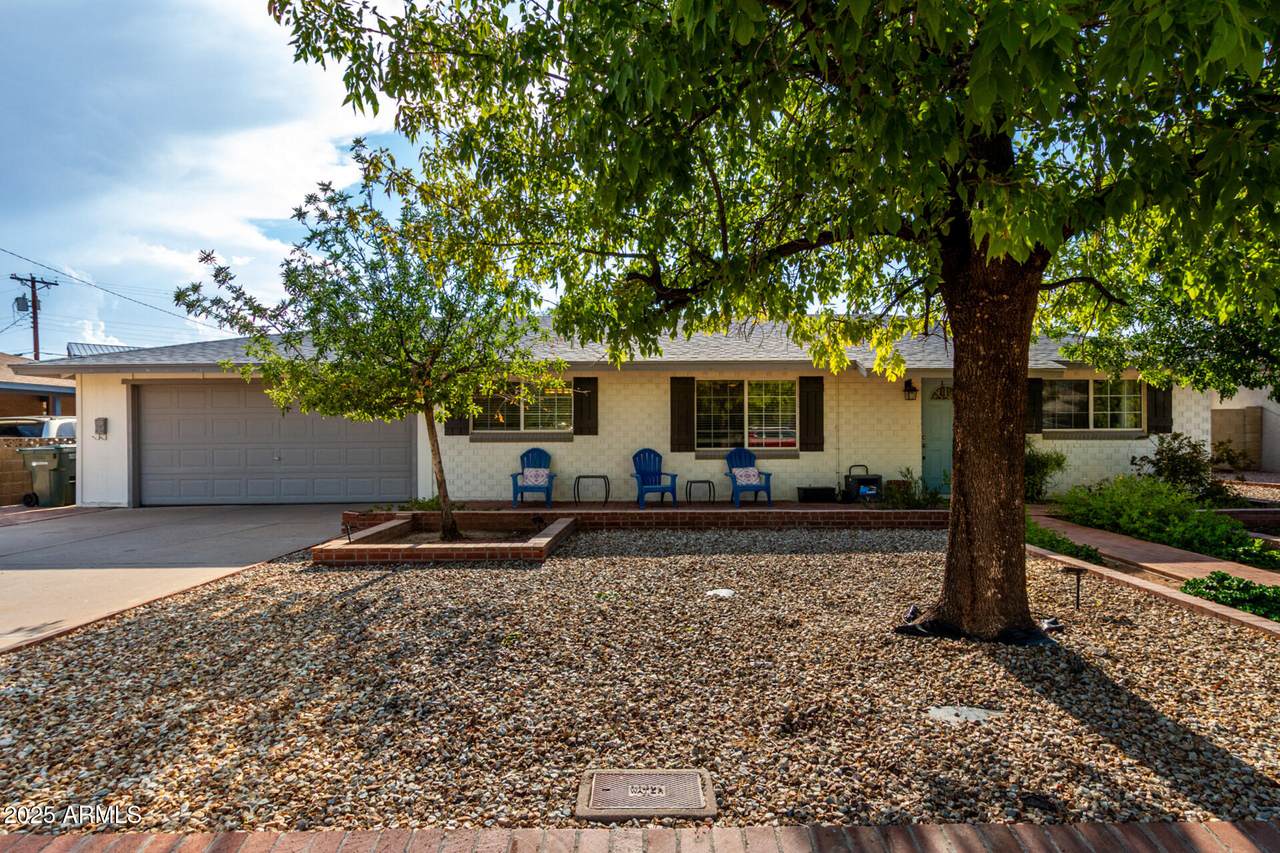 7320 17TH Avenue - Photo 1