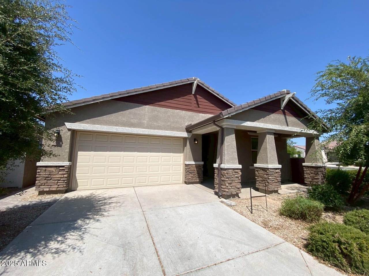 5420 Parrish - Photo 1