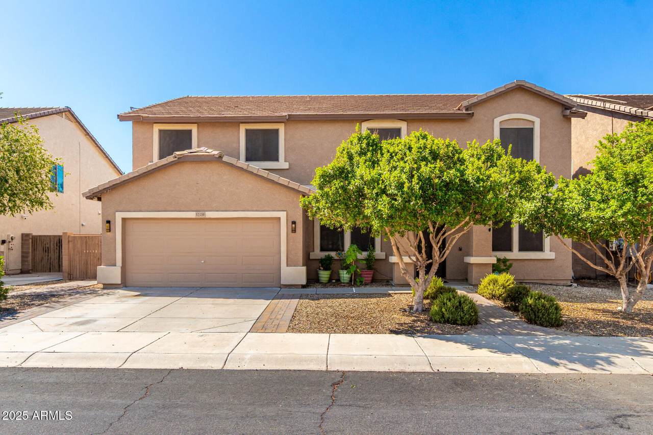 12211 Villa Hermosa Lane - Photo 1