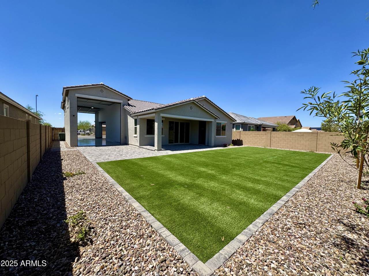 1920 Loretta Place - Photo 1