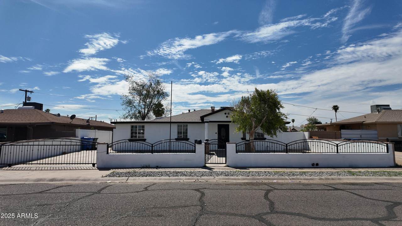 1340 38th Drive - Photo 1
