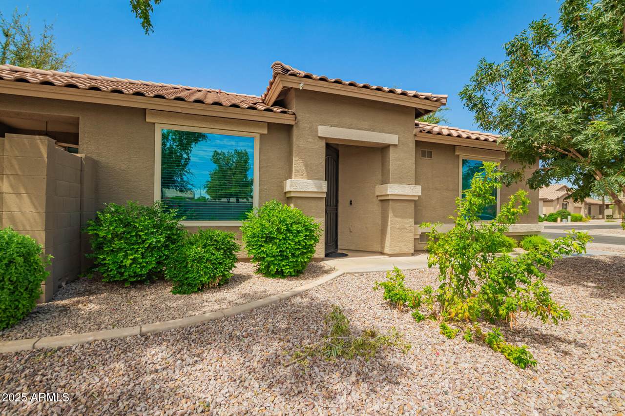 1991 Browning Place - Photo 1