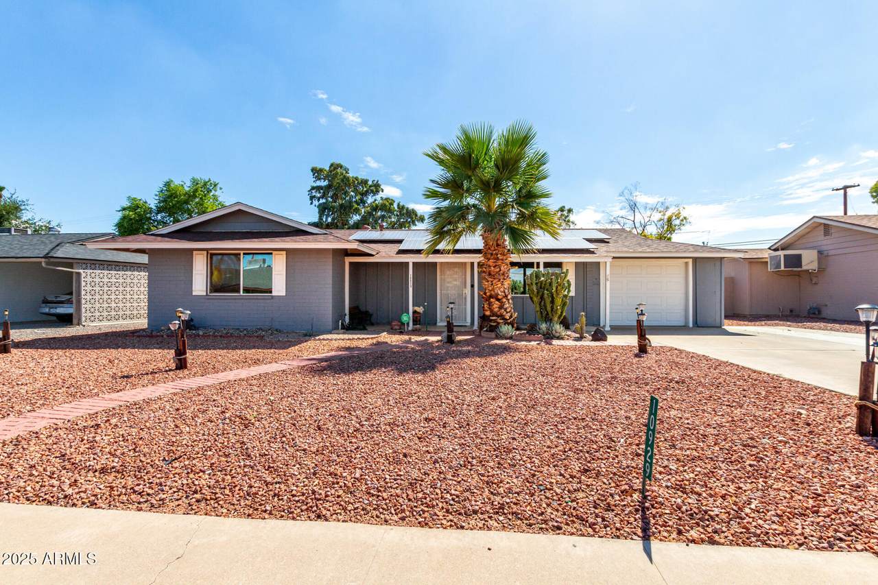 10929 Oakmont Drive - Photo 1