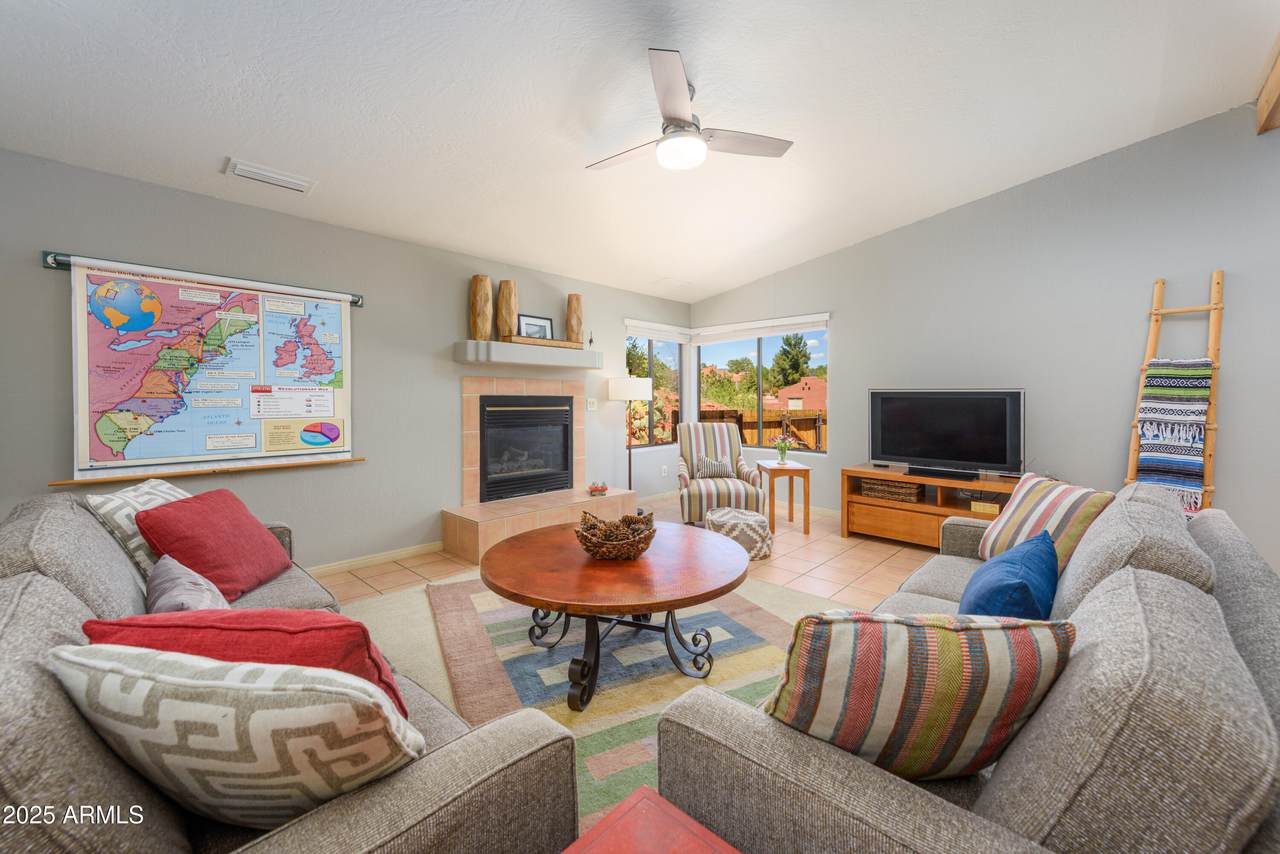 2272 Roadrunner Road - Photo 1