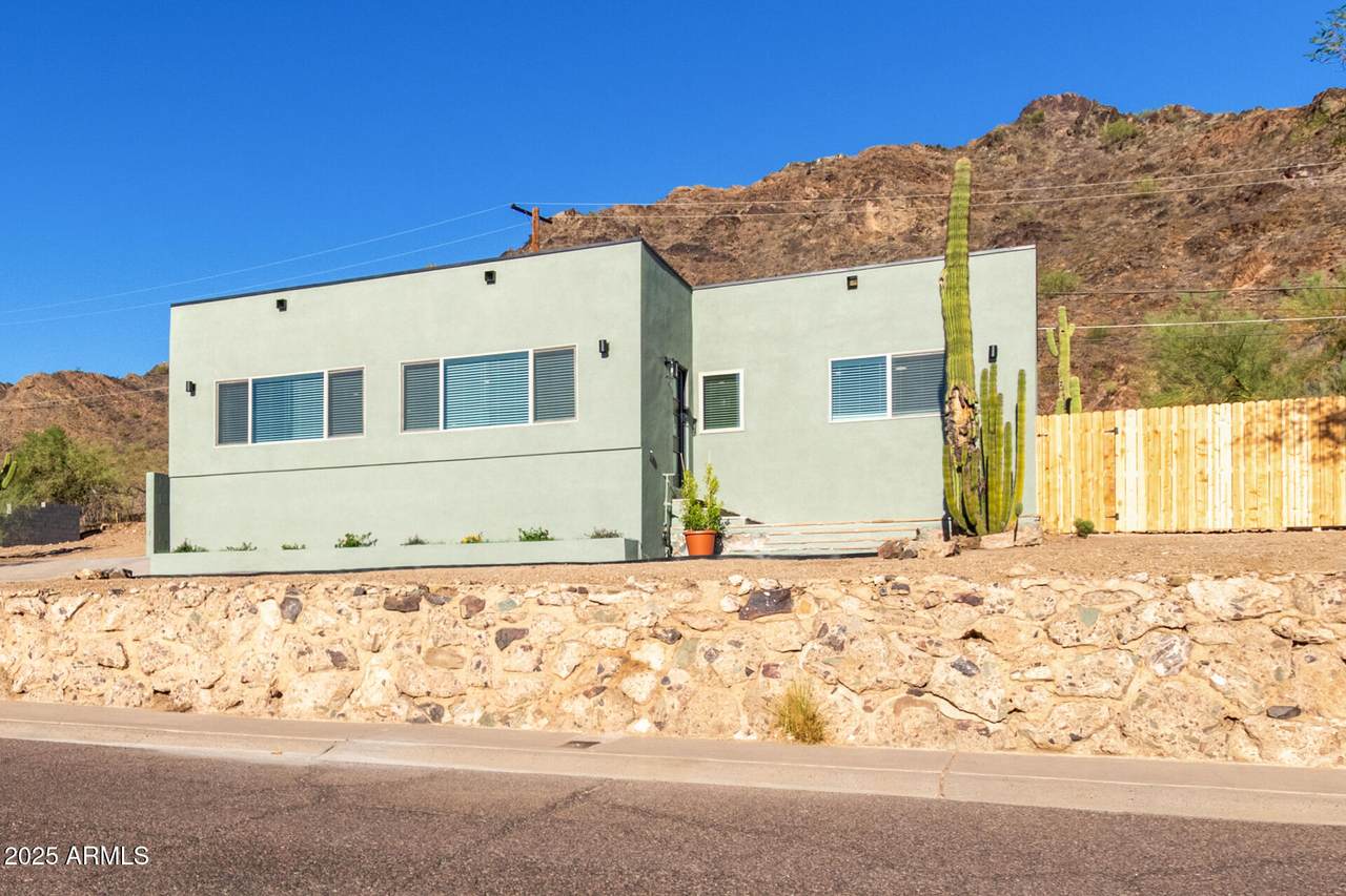 8603 14TH Street - Photo 1