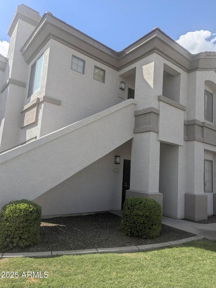 1941 Pierpont Drive - Photo 1