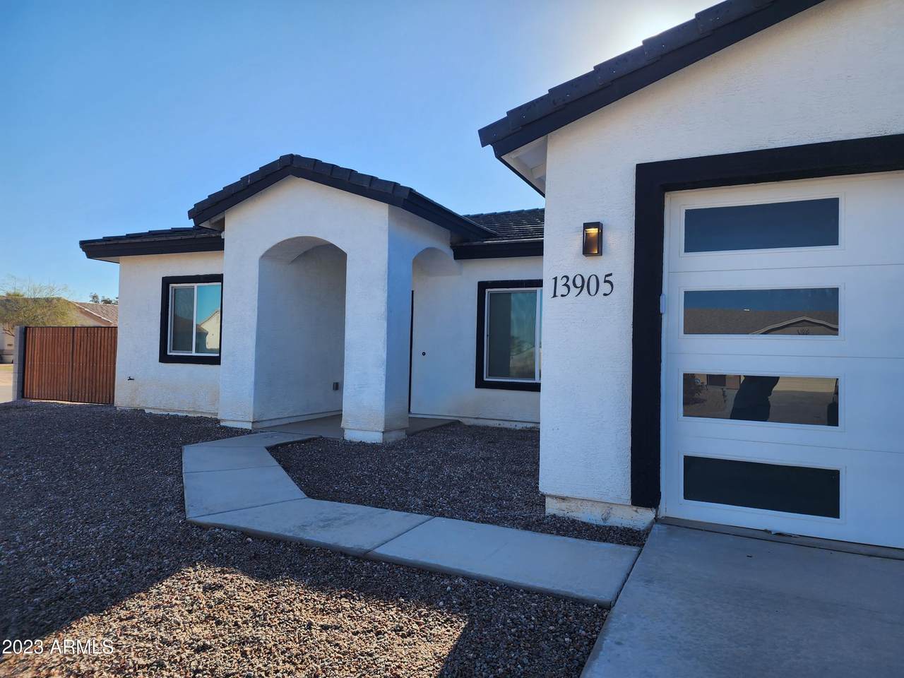 13905 Avalon Road - Photo 1