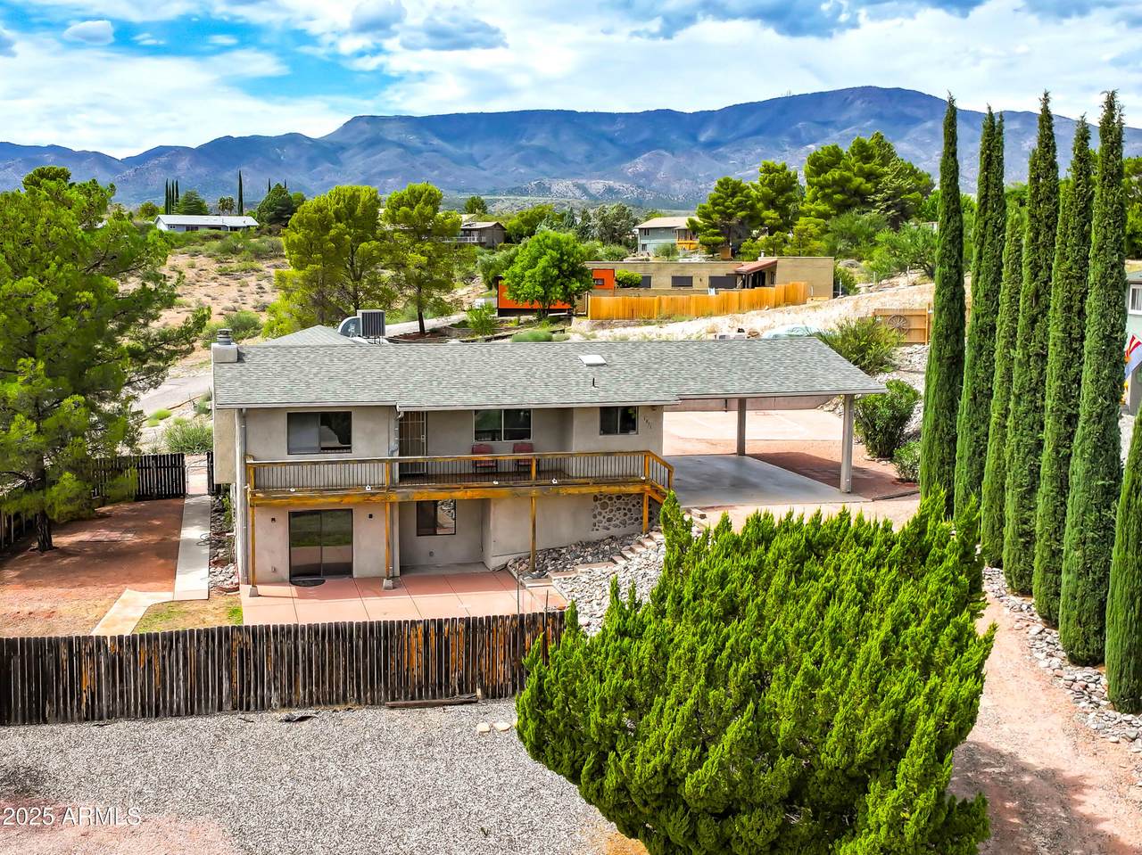 1851 Donner Trail - Photo 1