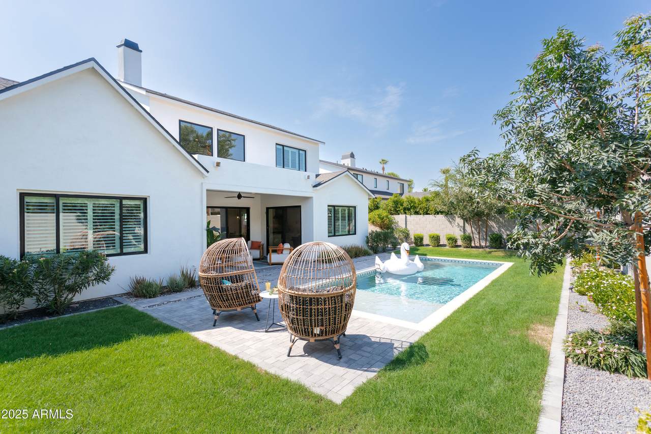 https://bt-photos.global.ssl.fastly.net/armls/1280_boomver_1_6914793-2.jpg