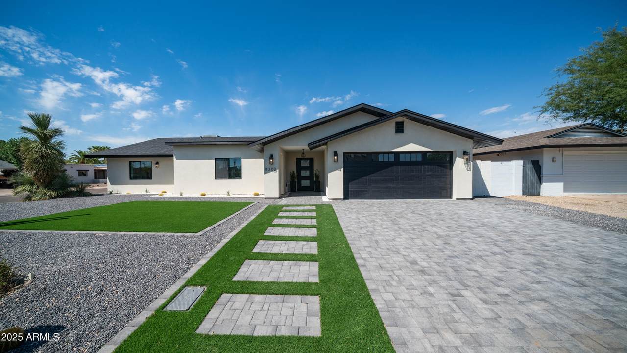 8302 Lincoln Drive - Photo 1