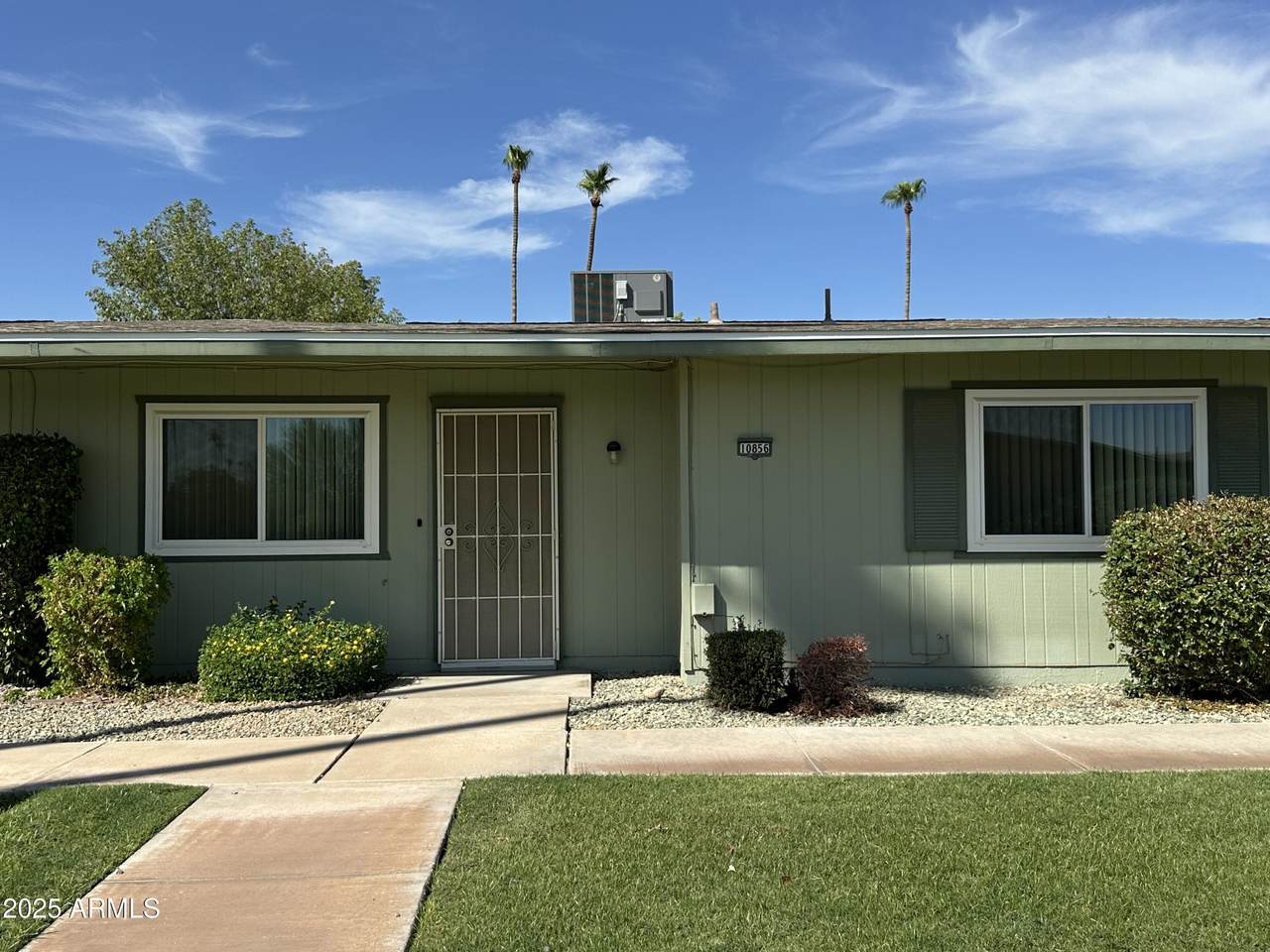 10856 Santa Fe Drive - Photo 1