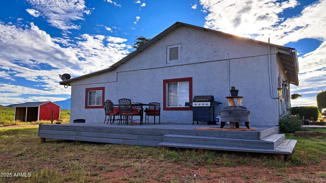 653 Border Road - Photo 1