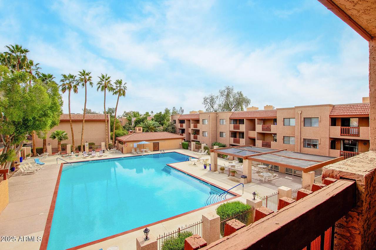 3031 Civic Center Plaza - Photo 1