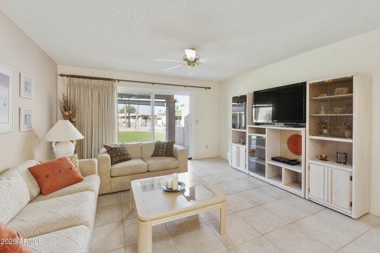 718 Arrowwood Way - Photo 1