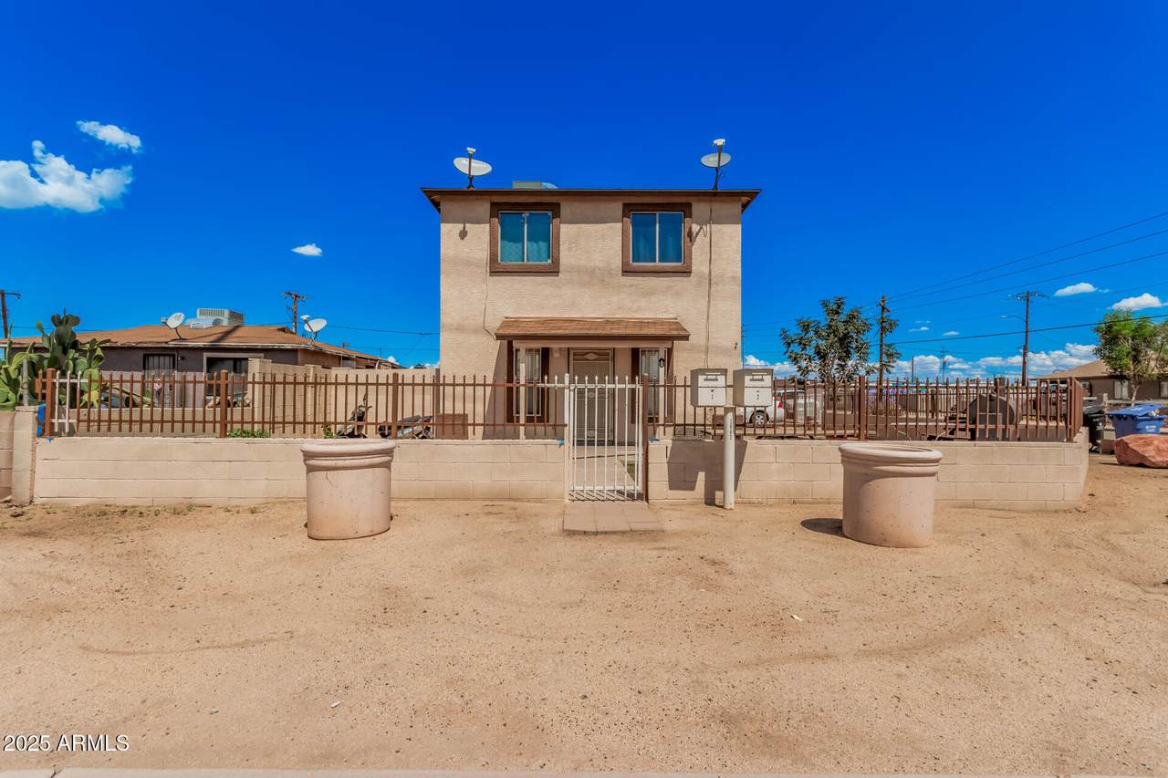1802 Sherman Street - Photo 1