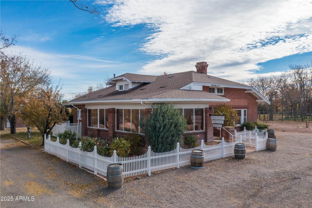 315 Willard Street - Photo 1