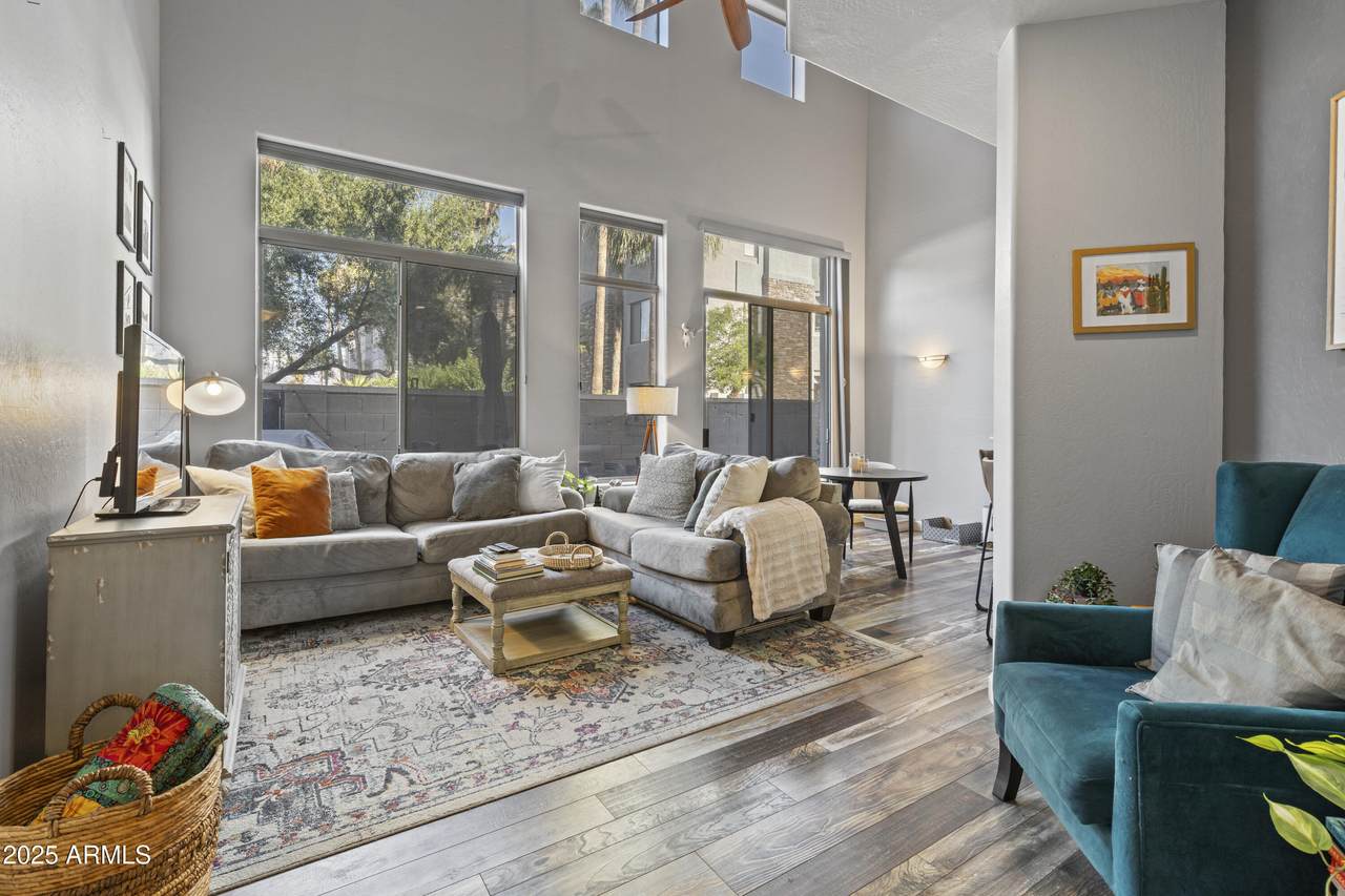 2019 Campbell Avenue - Photo 1