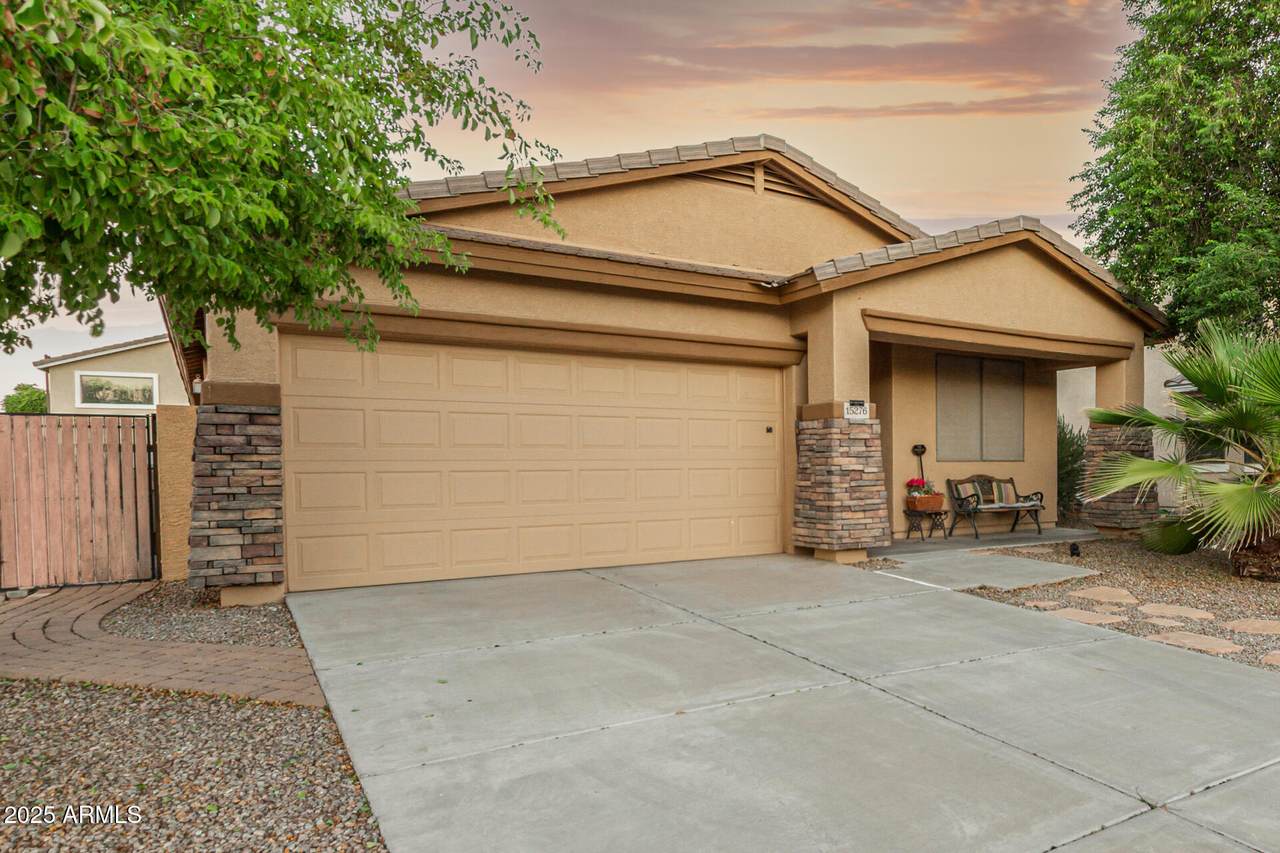 15276 Edgemont Avenue - Photo 1