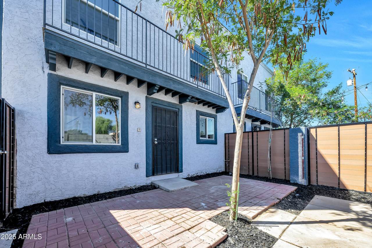 4142 11TH Street - Photo 1